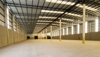 Excelente Galpão para Locação no Distrito Industrial do Taboao Mogi das Cruzes com 5.600m² de área construída Moura Galpões